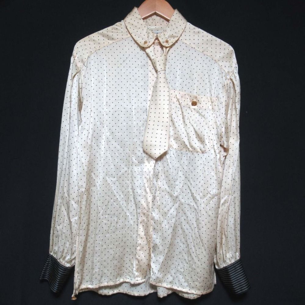 CHANEL オリーブグリーン ドット柄 シャツ ゴールドボタン CHANEL