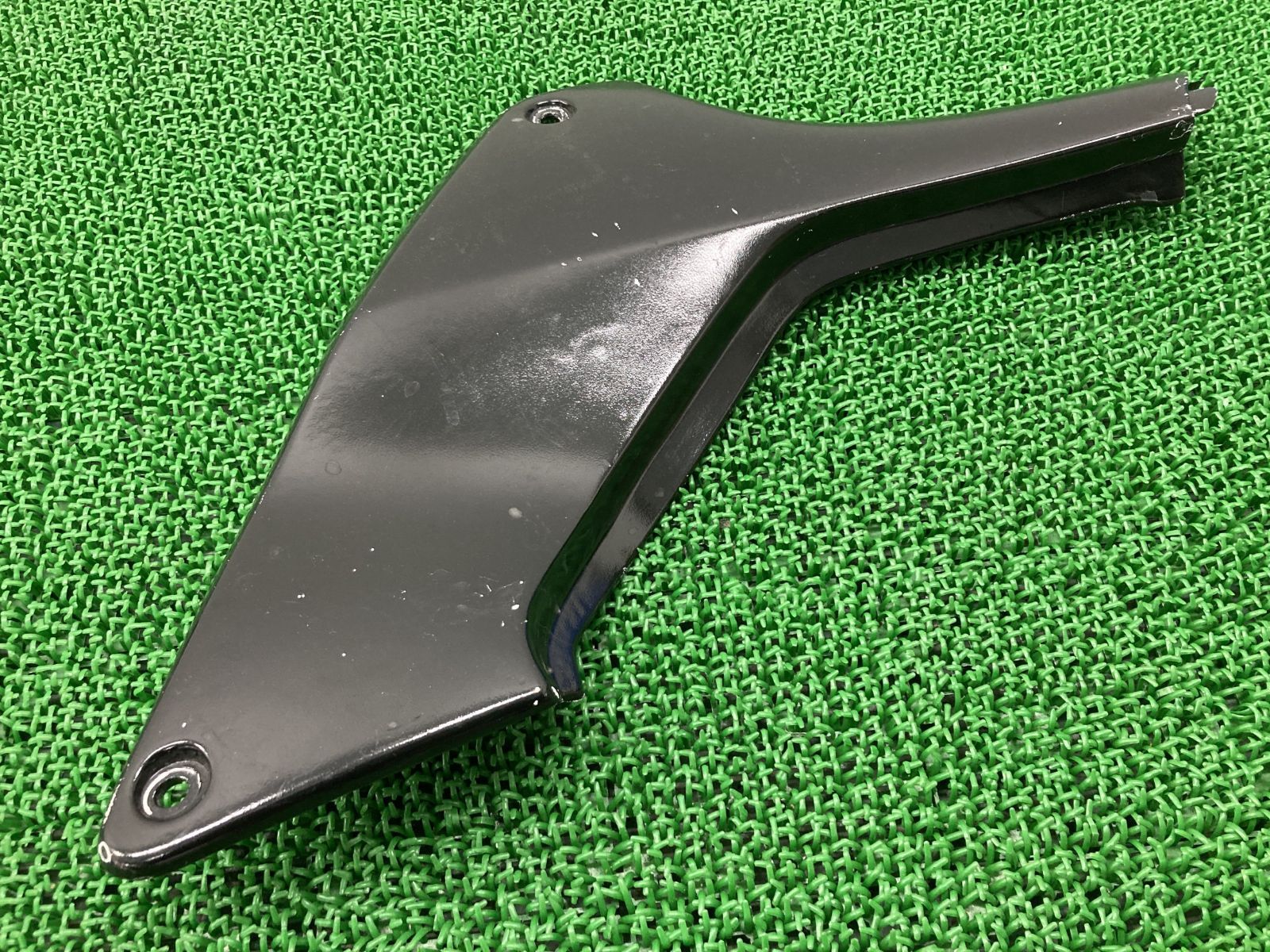 ホーネット250 サイドカバー 右 KEA ホンダ 純正 中古 バイク
