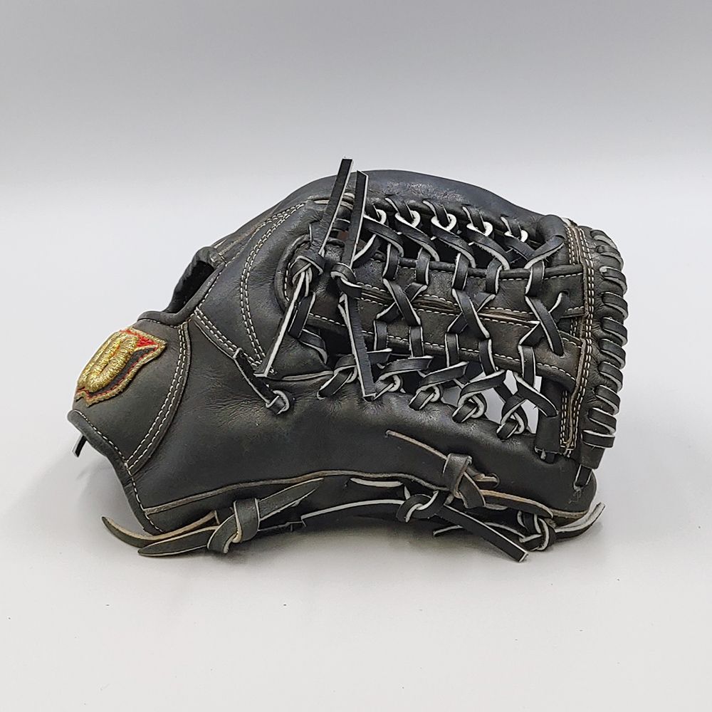 硬式グローブ 内野手用