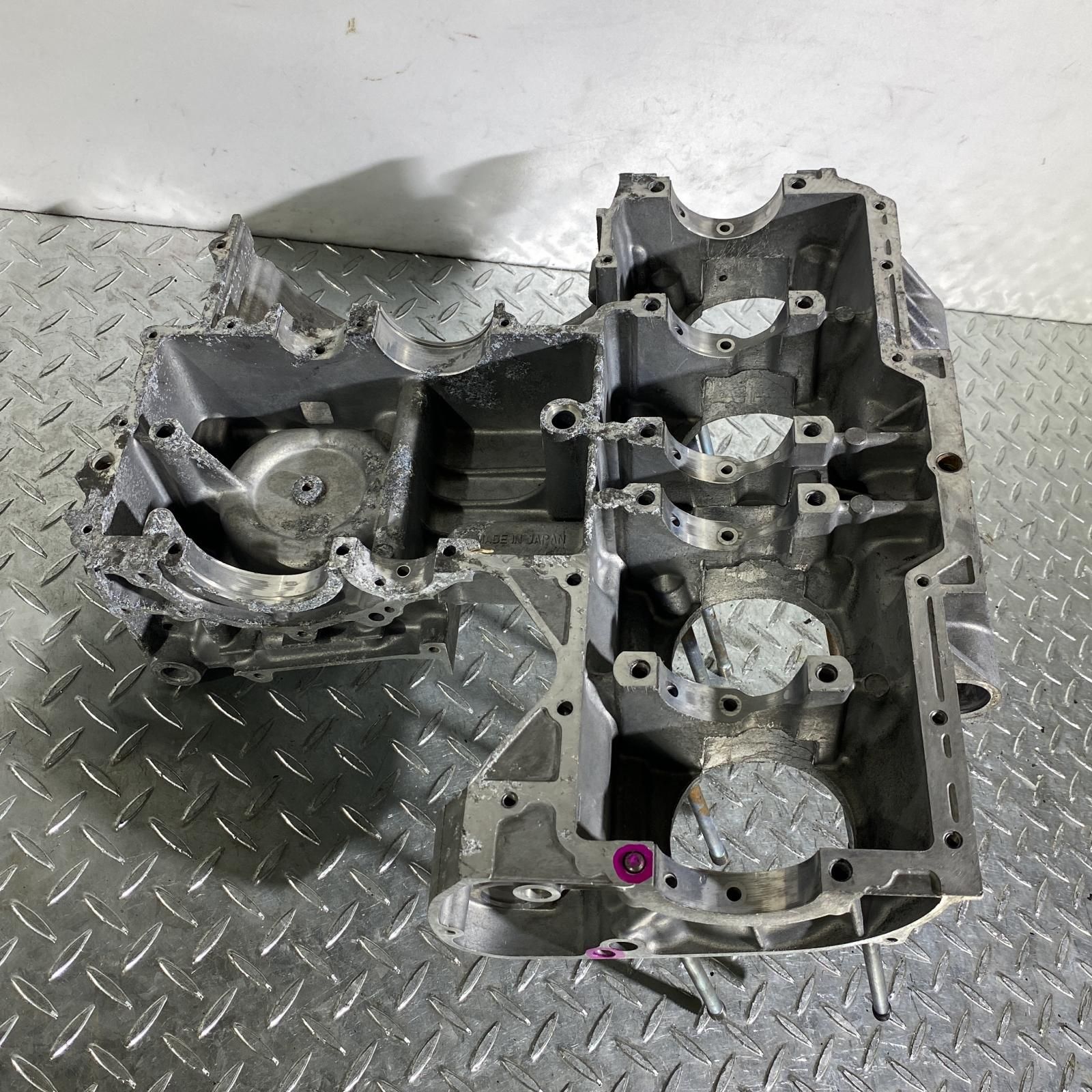 Z1000J クランクケース