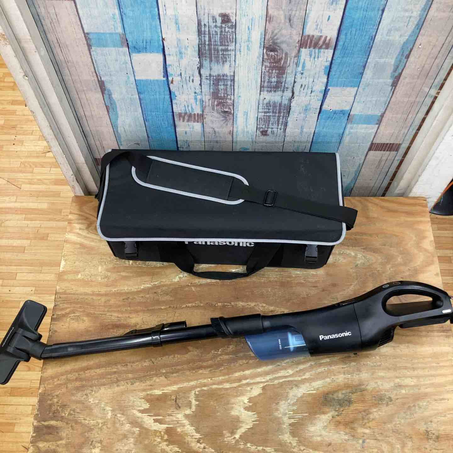 パナソニック Panasonic スティックサイクロンクリーナー デュアル14.4V|18V 本体のみ マットブラック EZ37A5X-B 柏店