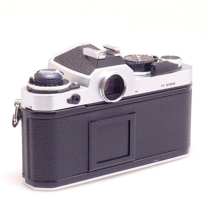 NIKON FE銀ボディ 中古】(ニコン) Nikon FE シルバー - メルカリ
