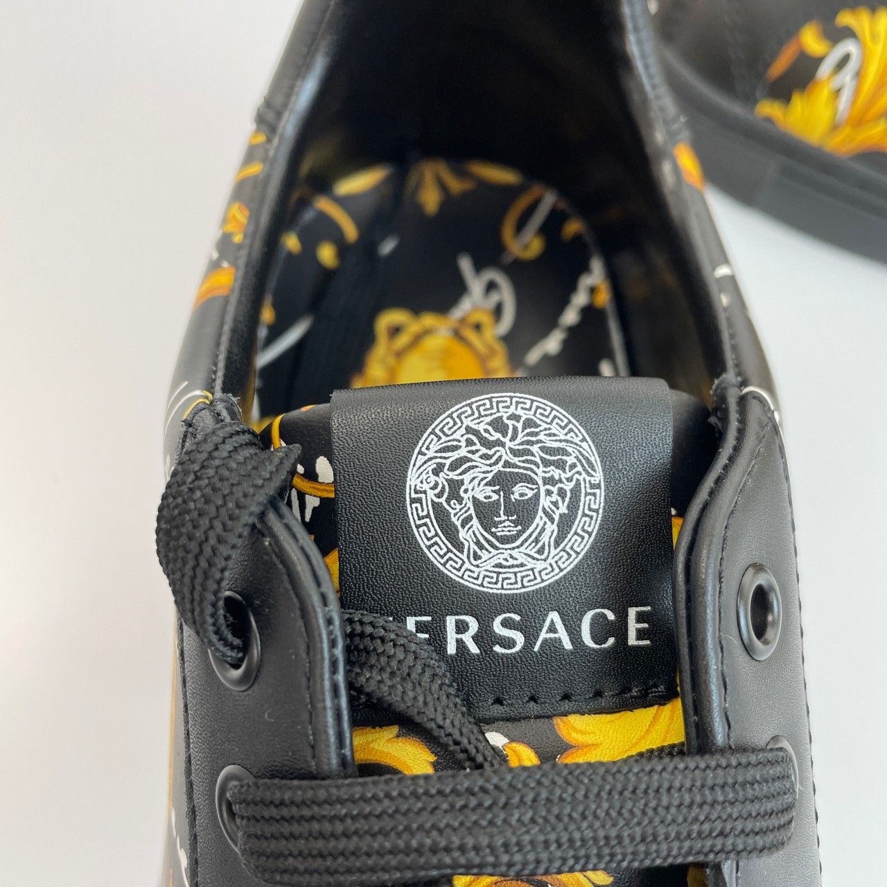 新品未使用 VERSACE ヴェルサーチ スニーカー バロックプリント メンズ