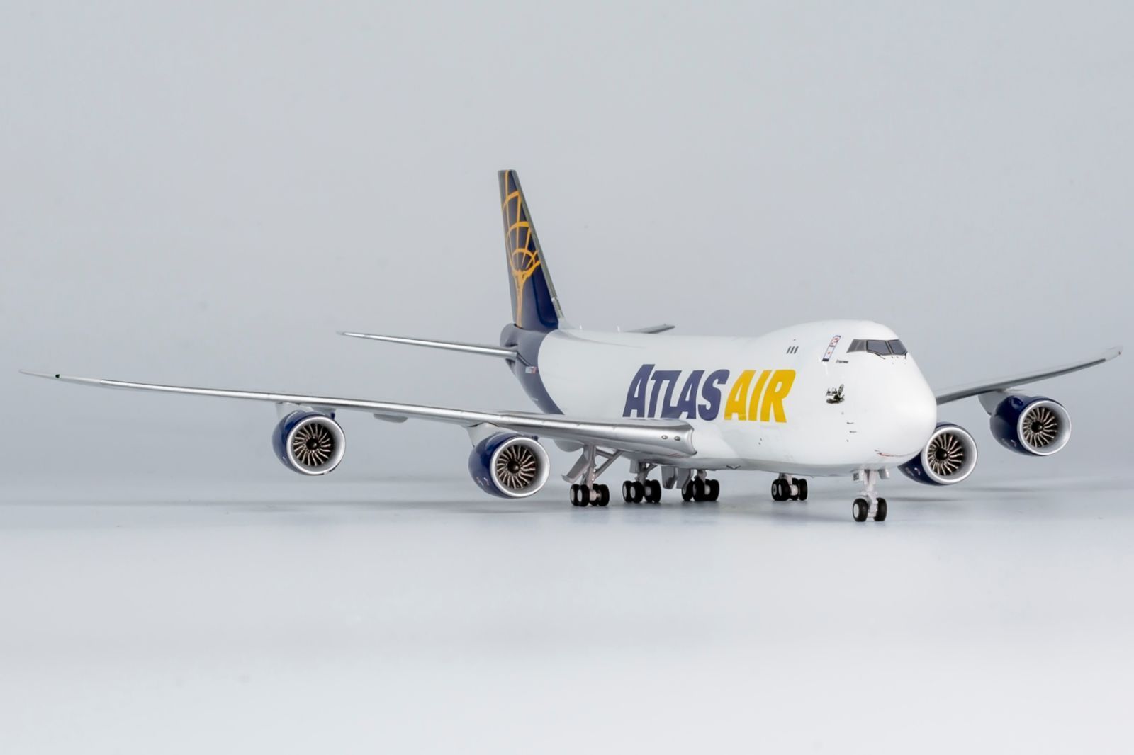 747-8F
