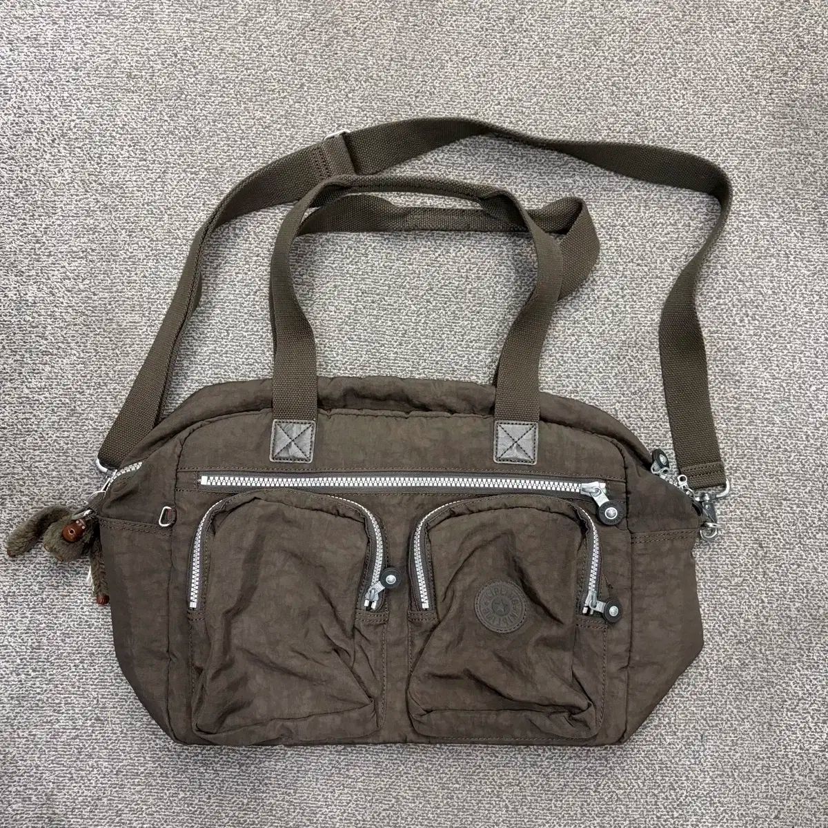 481 Kipling ボブサン クロスバック