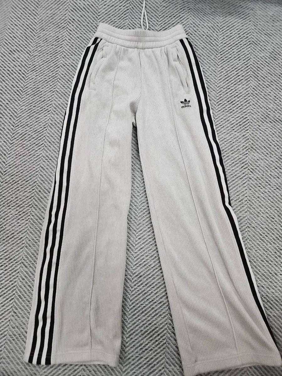 アディダス オリジナル プレミアム ベッケンバウアー トラックパンツ xs