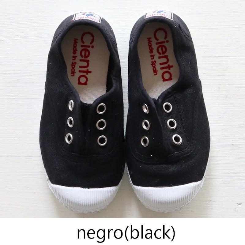 小物 新品・未使用】Cienta（シエンタ）スリッポン デッキシューズ negro
