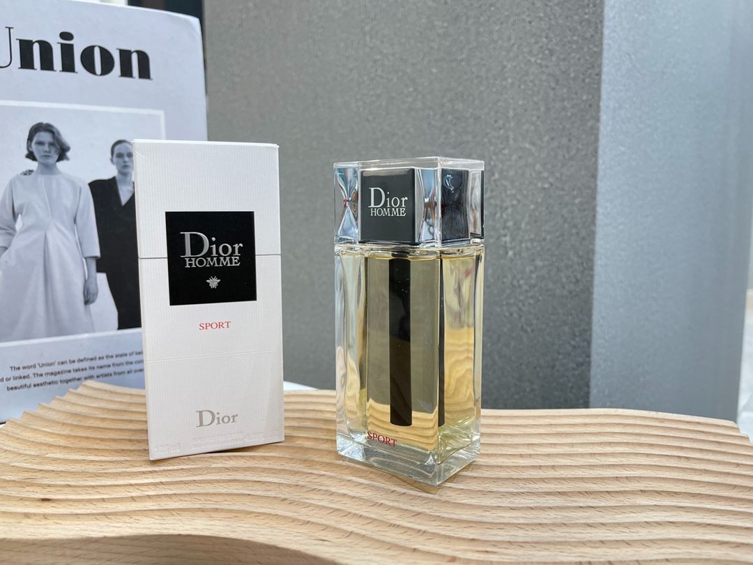 ディオールオム コロン 125ml ディオール オム コロン（125mL）（香水）｜DIOR（ディオール