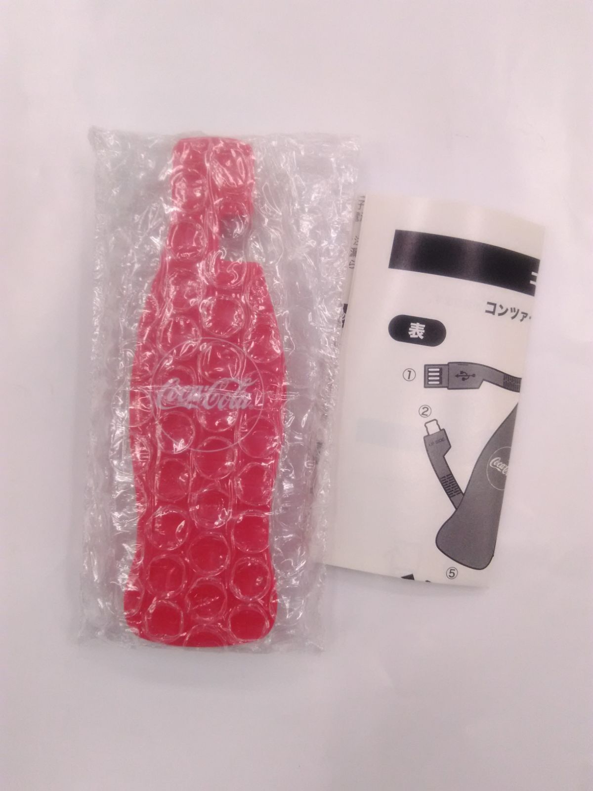非売品】 コカ・コーラ オリジナル マルチ充電ケーブル 4in1