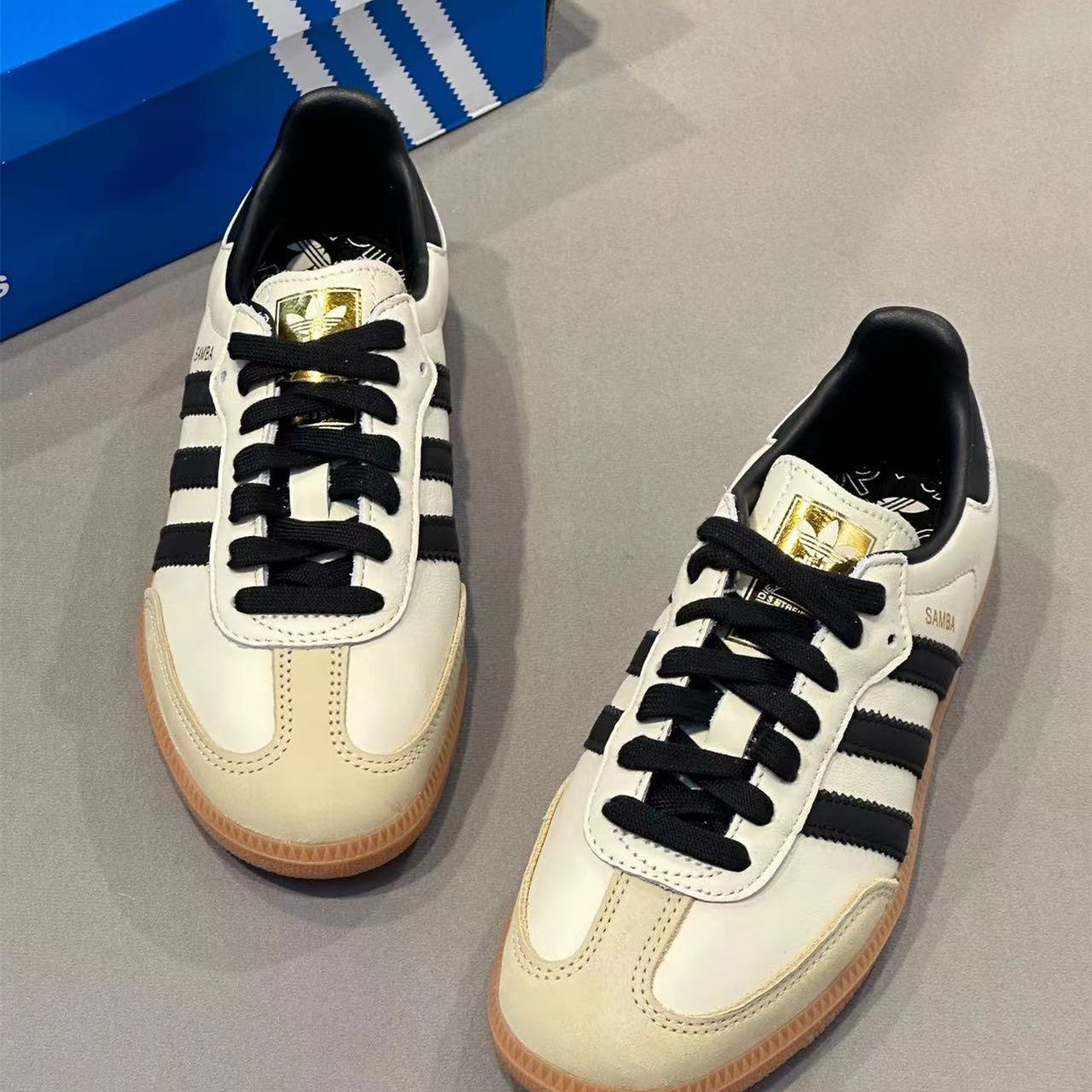 値下げしますSAMBA OG アディダス サンバ ホワイト Adidas Originals Samba