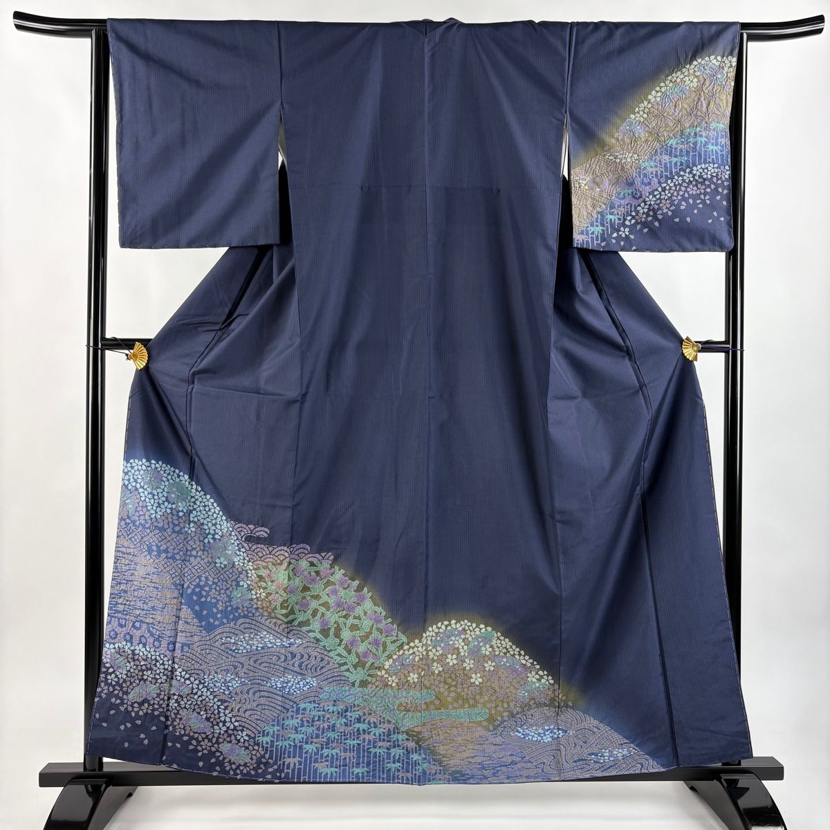 付下げ 身丈160.5cm 裄丈65cm M 袷 紬地 桜 波 ぼかし 紺色 正絹