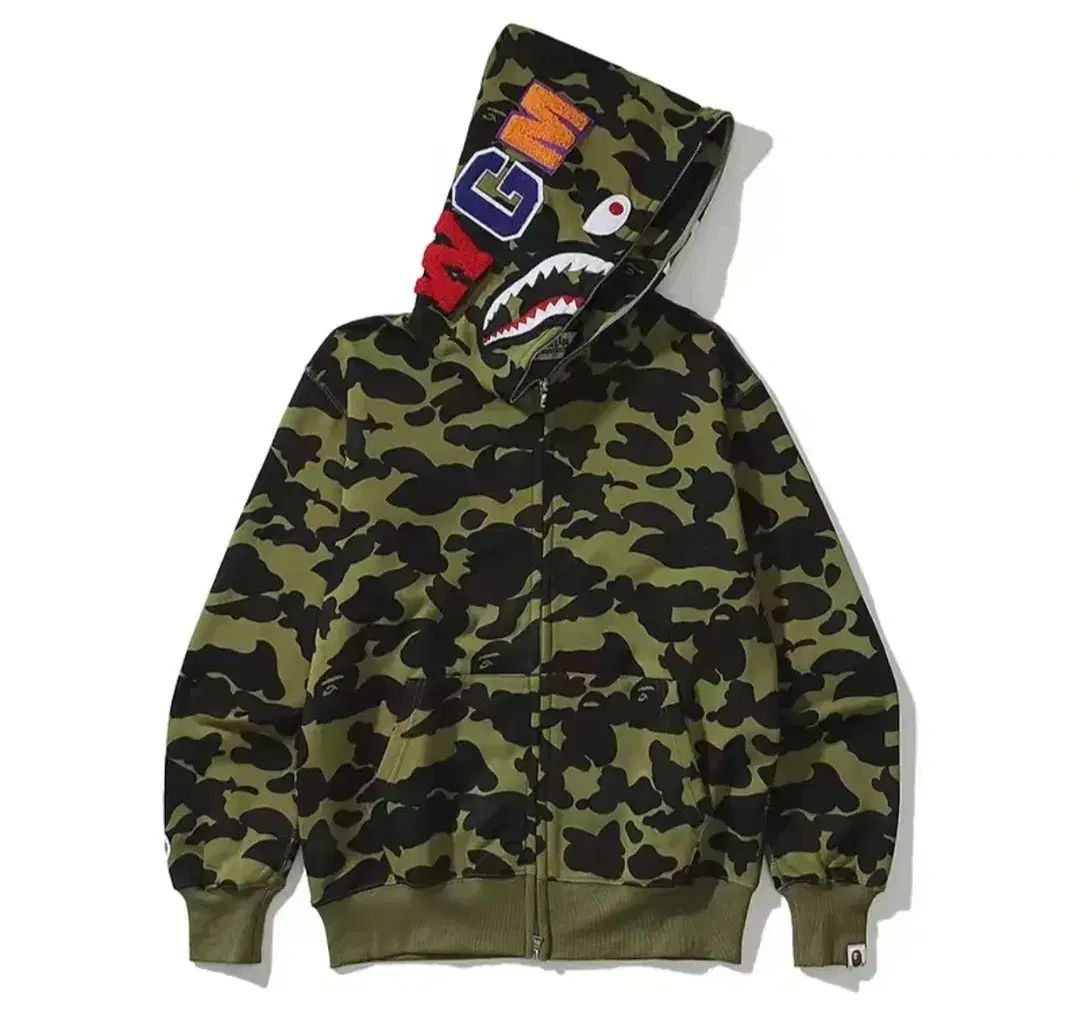 BAPE 迷彩柄 パーカー 140 ファッション A BATHING APE 迷彩柄フード付きパーカー