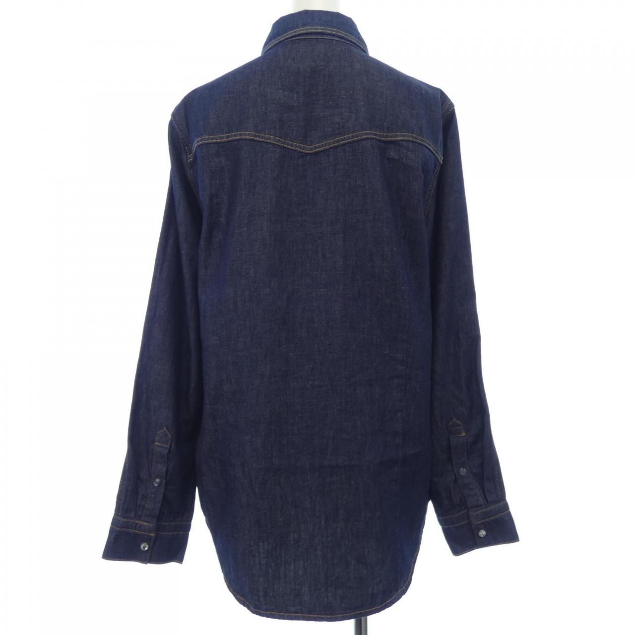 エスカーダスポート ESCADA SPORT シャツ