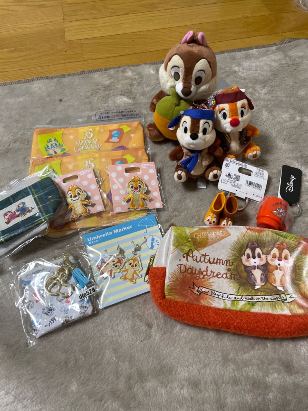 チップとデールグッズセット - メルカリ