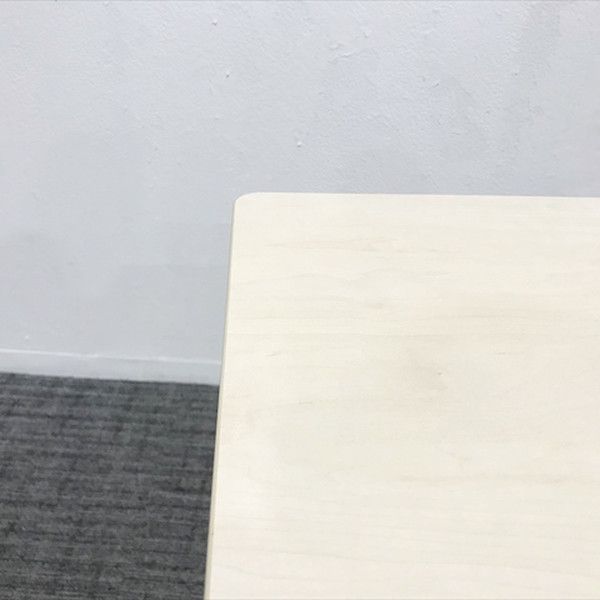 フラップ式会議テーブル リーフライン