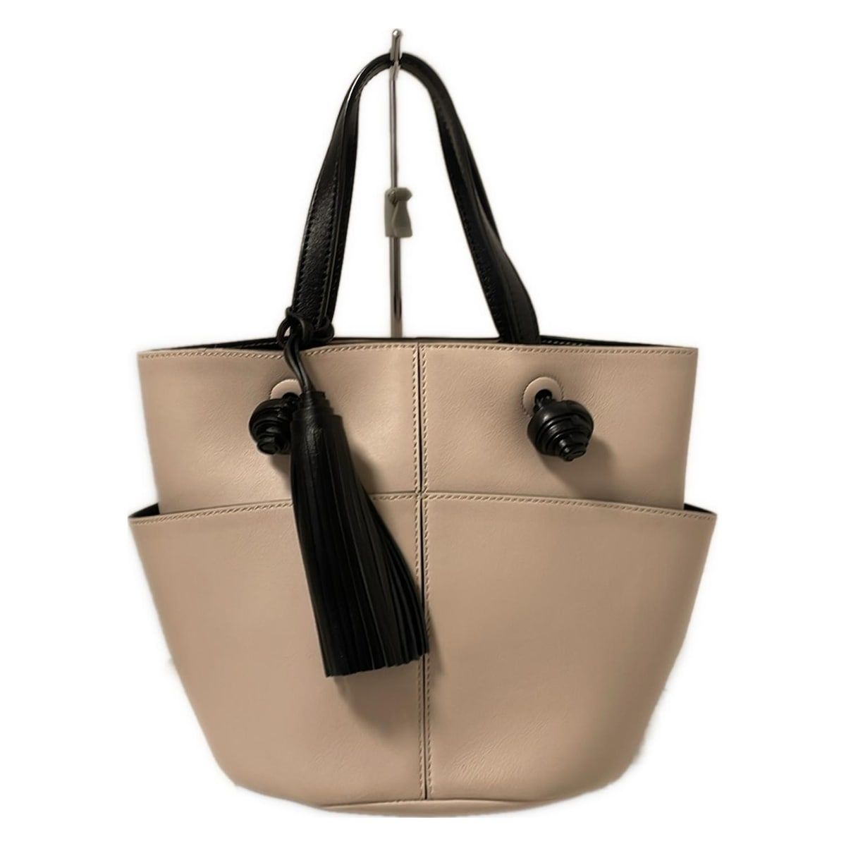 TOD'S(トッズ) トートバッグ タッセルディテールトートバッグ