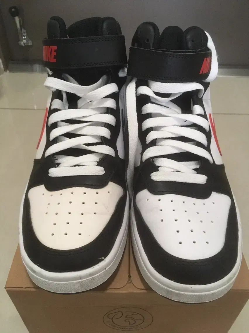 NIKE ナイキ コートバロー ミッド 2 GS DO 5889 ー 161