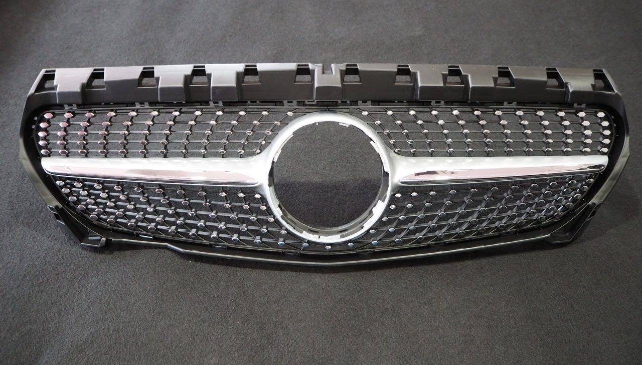 ベンツ CLAクラス W117|C117|X117 前期 ダイアモンドグリル シルバーフィン 商品番号4214
