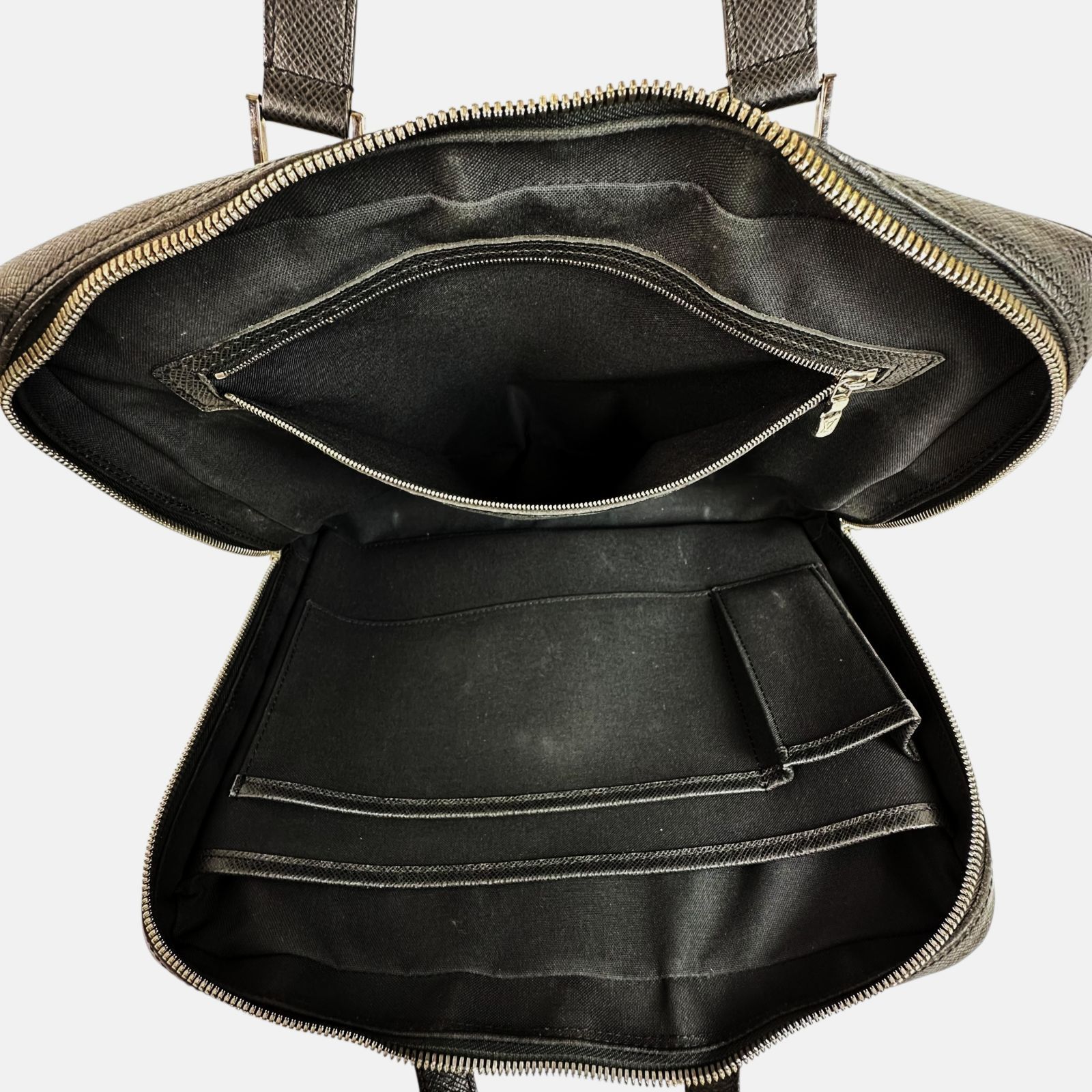 極美品】ルイヴィトン Louis Vuitton タイガ イゴール 定価約24万