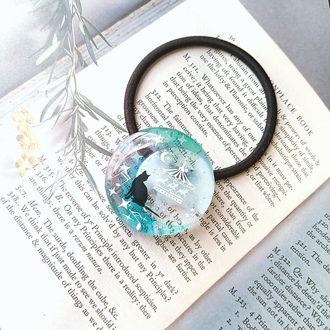 レジン 猫 ヘアゴム ブローチ ポニーフック No.321 レジン猫ヘアゴム