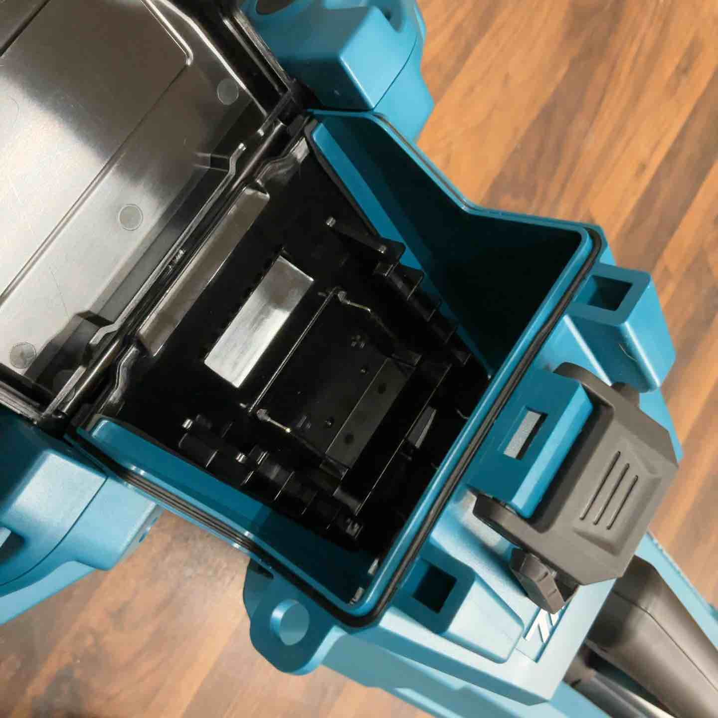 ♥品 マキタ makita タワーライト ML814 川口店 HRDEVELOPMENT_JP