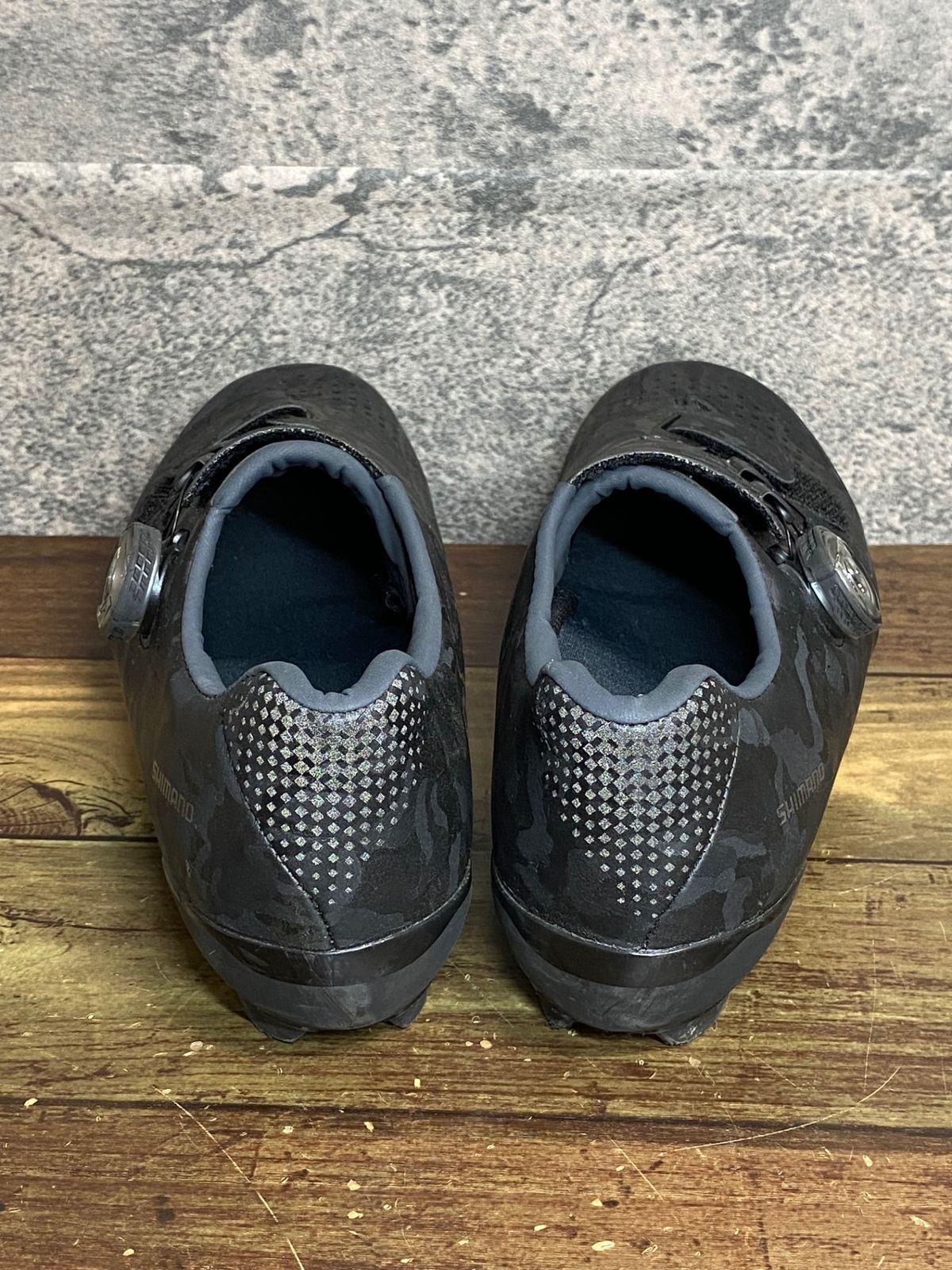 JK266 シマノ SHIMANO RX8 SH-RX801M ビンディングシューズ 黒 EU39 2穴