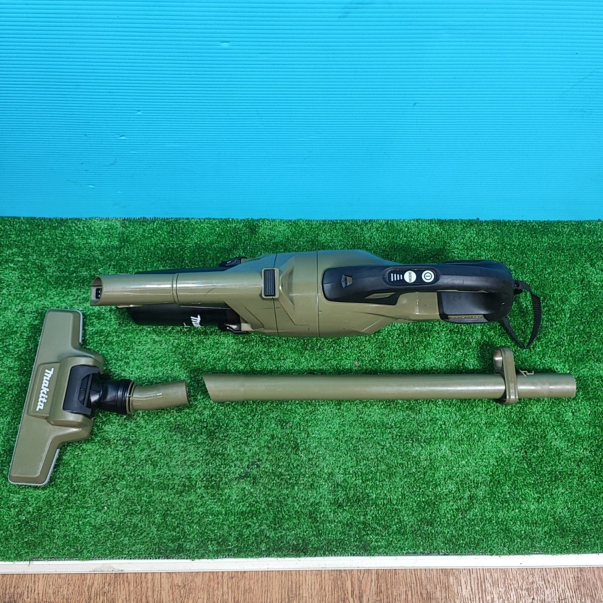 マキタ(makita) コードレスクリーナー CL286FDZO【岩槻店】