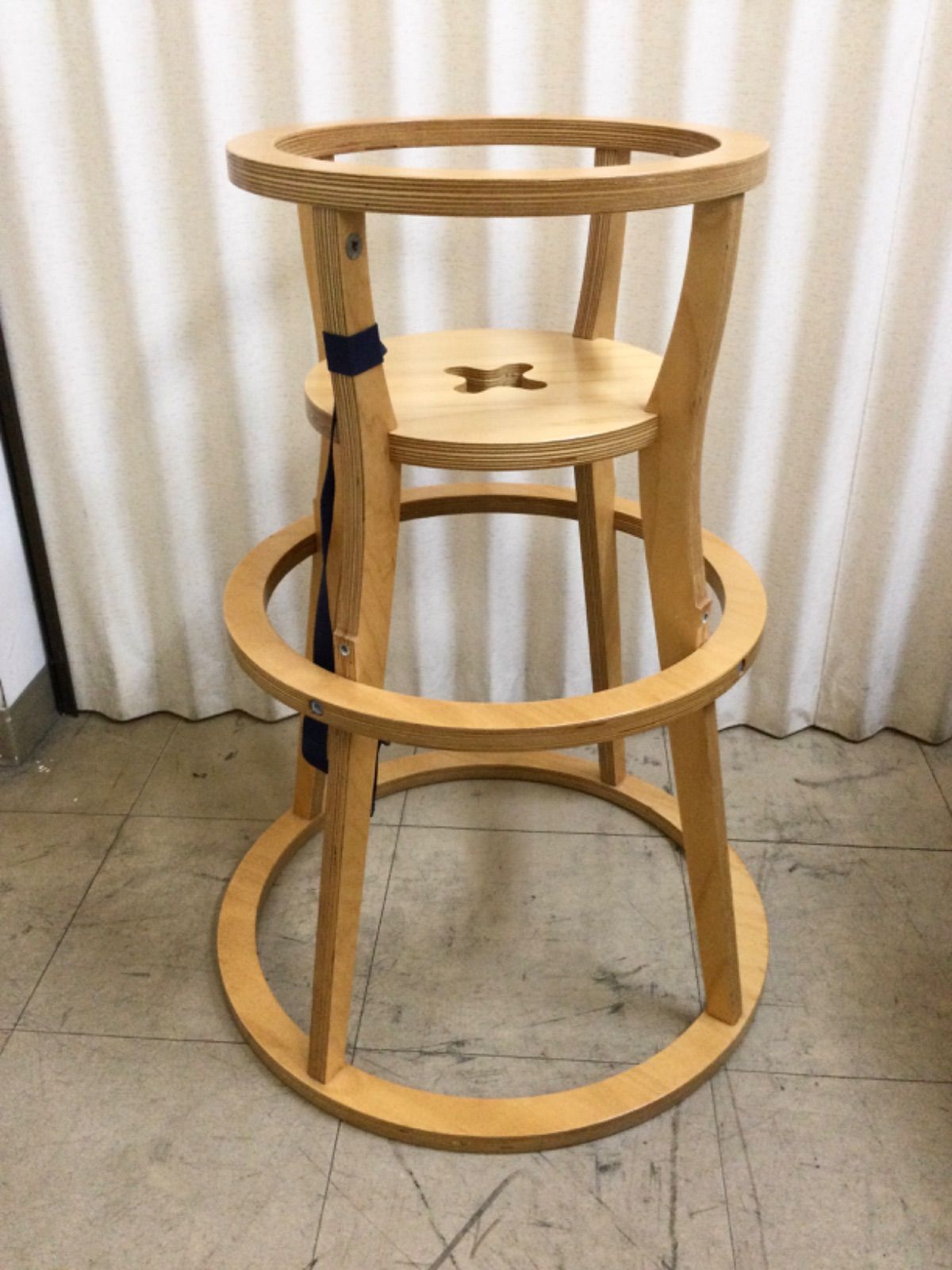 豊橋木工 ベビーチェア デザインチェア 製品とラインナップ | UPRIGHT 