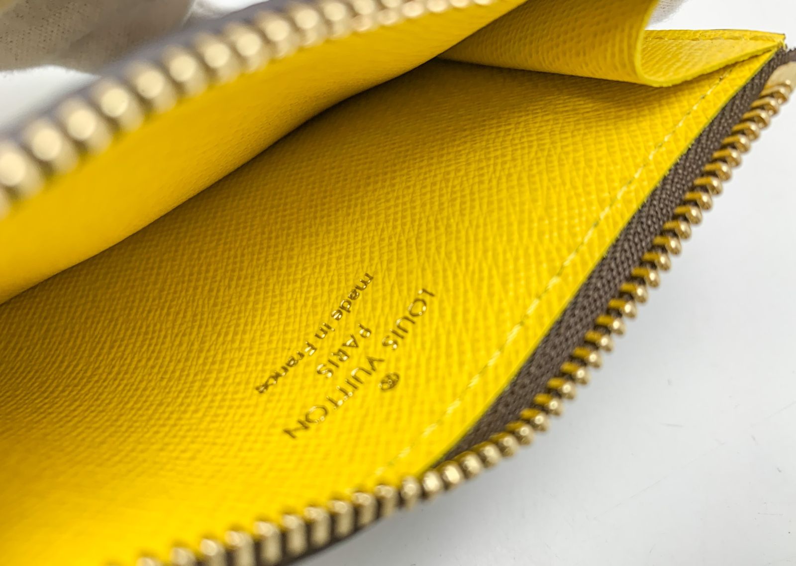 LOUIS VUITTON ルイヴィトン モノグラム サフランイエロー 黄色
