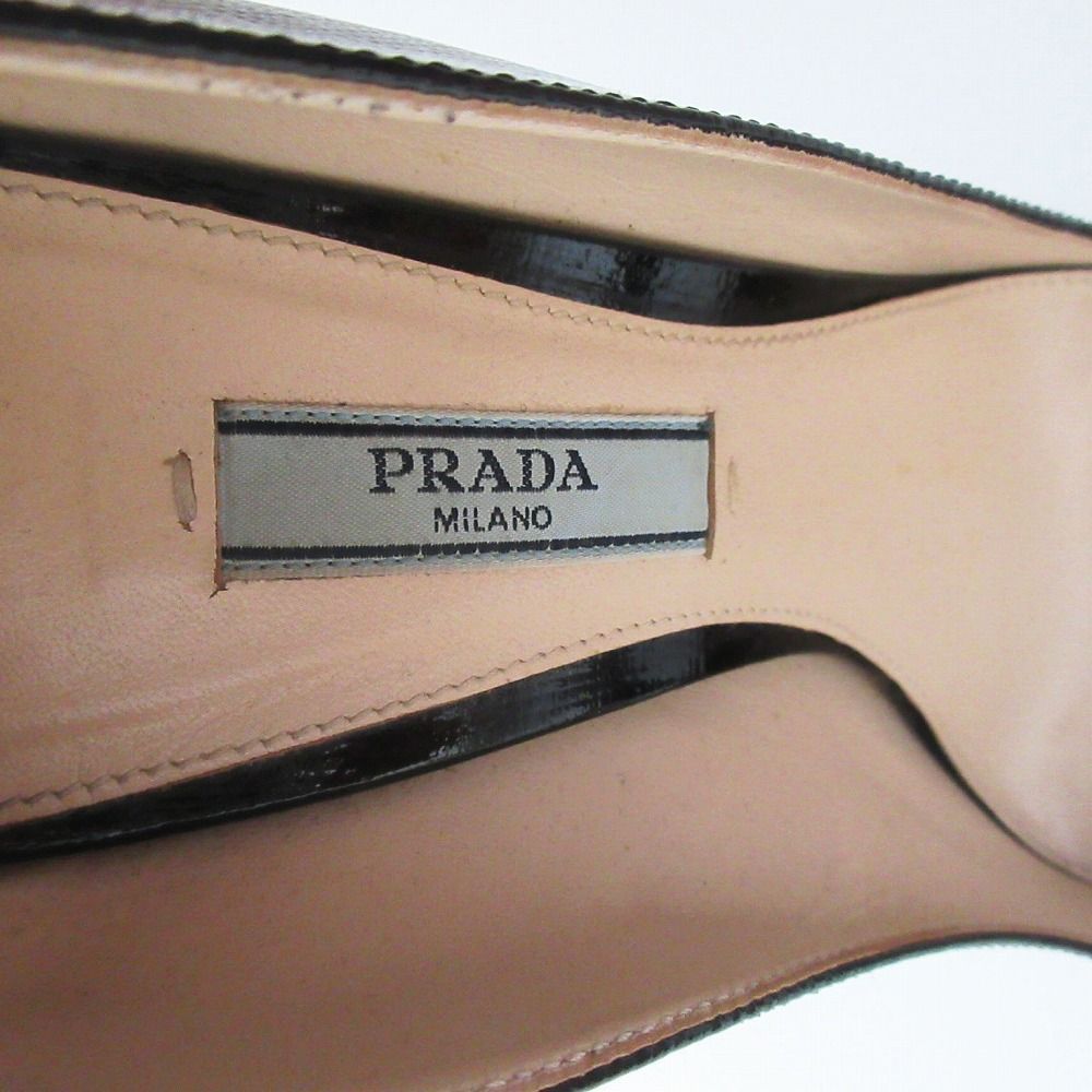 PRADA プラダ サフィアーノ パテントレザー ポインテッドトゥ