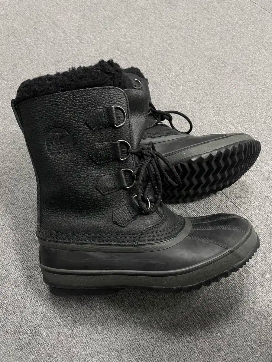 SOREL ソレル カリブー オールブラック ブーツ 250