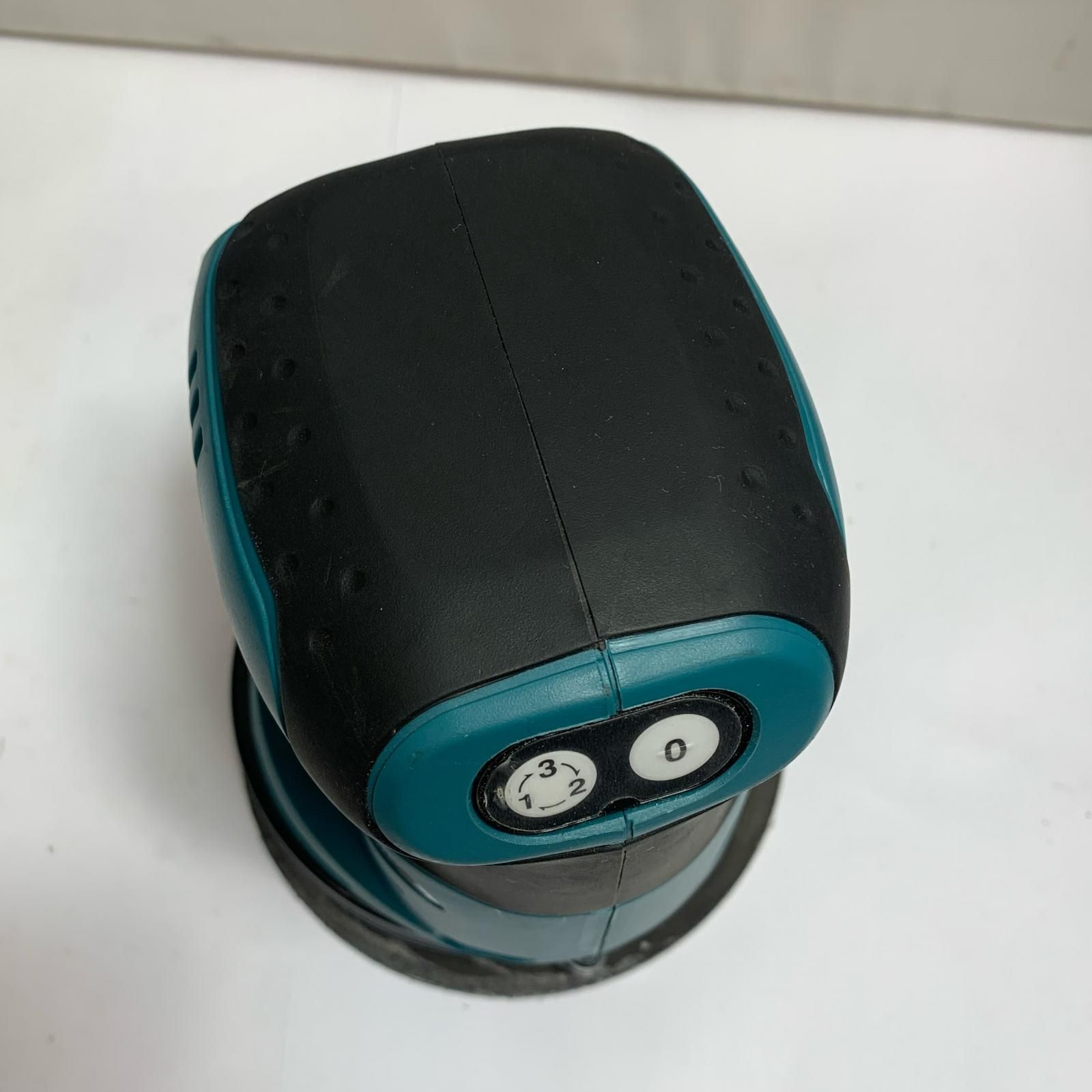 充電式ランダムオービットサンダ