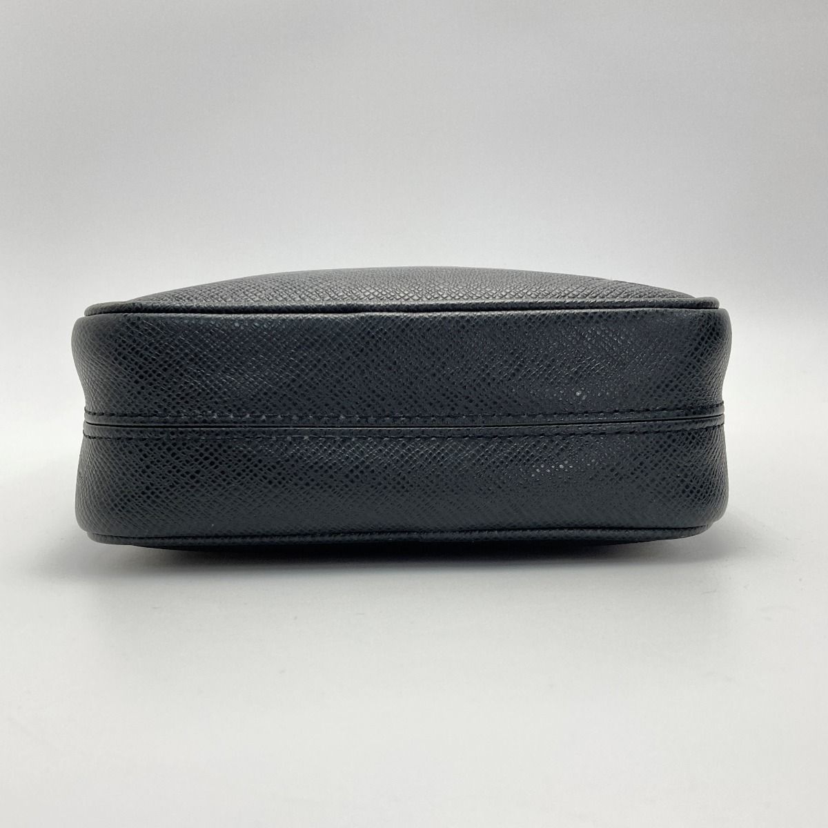 【極美品】ルイヴィトン タイガ ディミトリ ショルダーバッグ 黒 アルドワーズ LOUIS VUITTON ルイ ヴィトン タイガ ディミトリ ショルダー