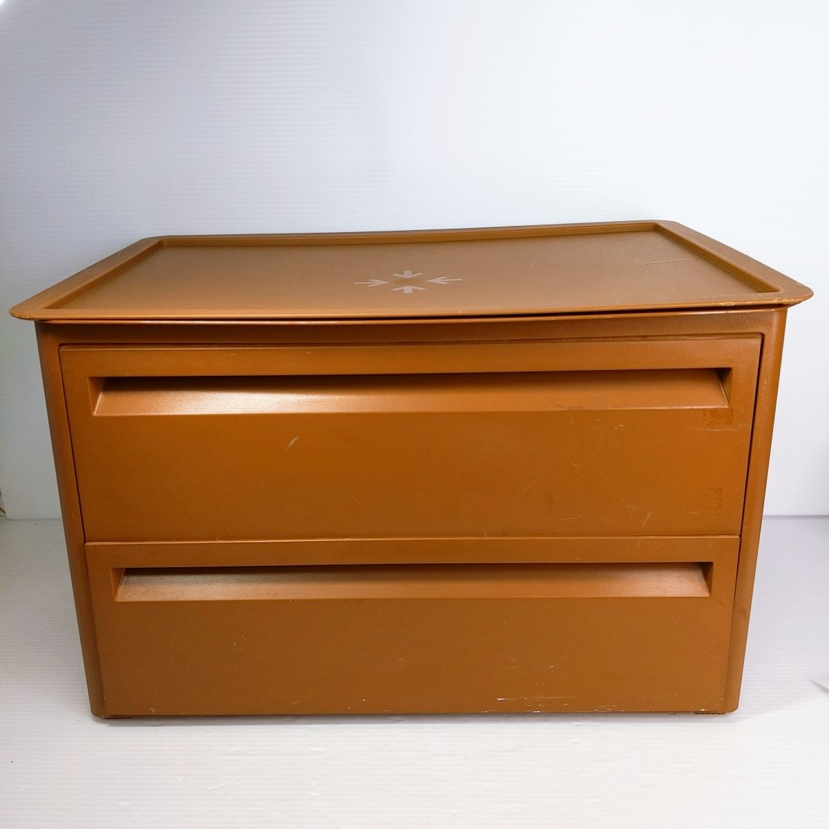 タッパーウエア マルチオーガナイザー 3段 キャスター付き ブラウン