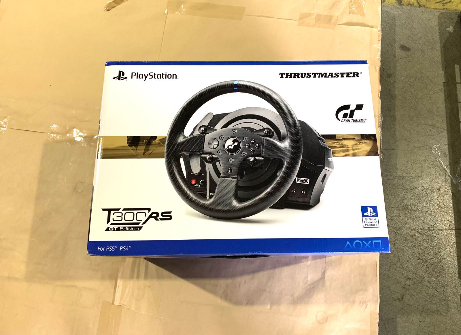 極美品】スラストマスター ステアリングコントローラー T300 RS GT