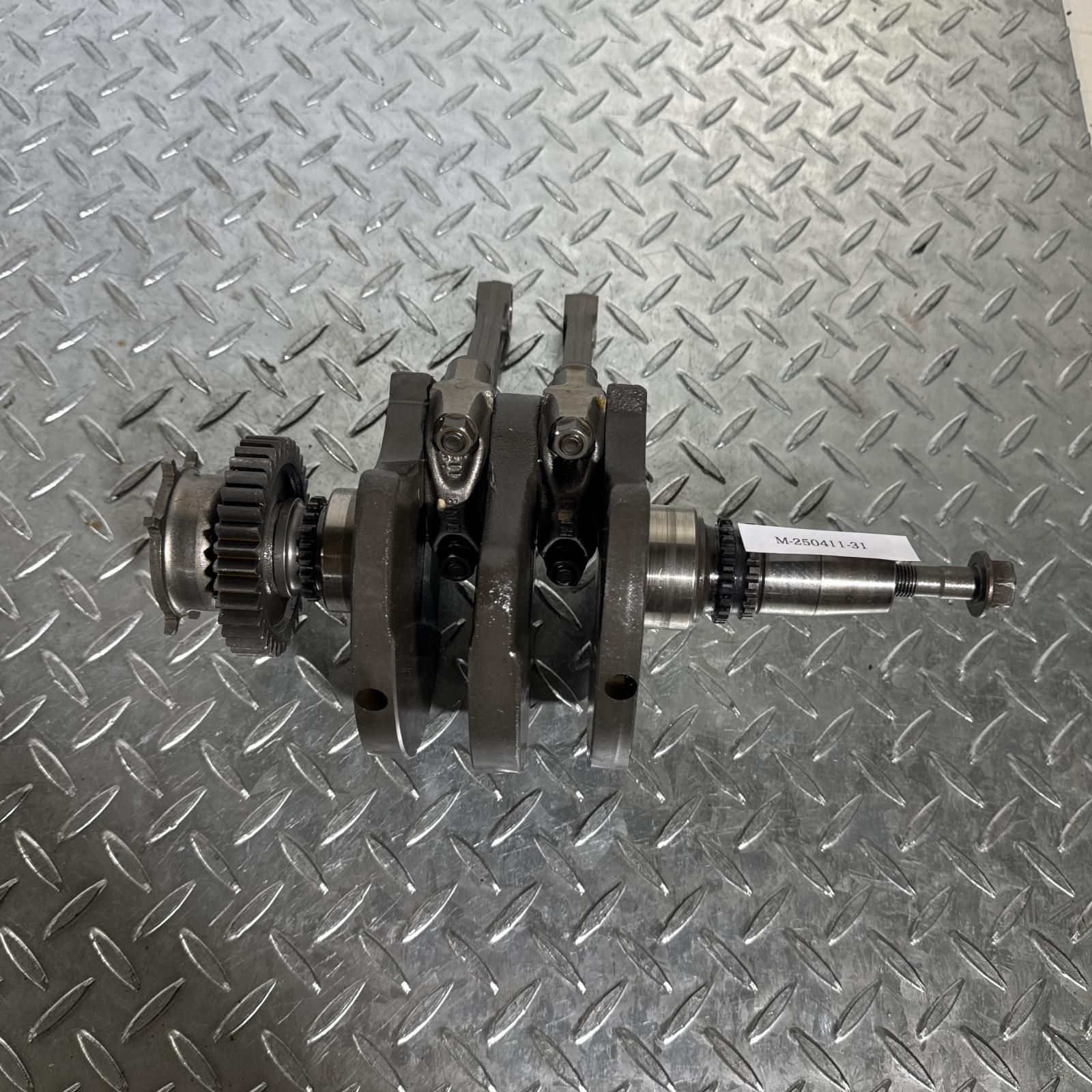 KAWASAKI 350SS シリンダー（2） 部品取り カワサキ [Y-250318-18