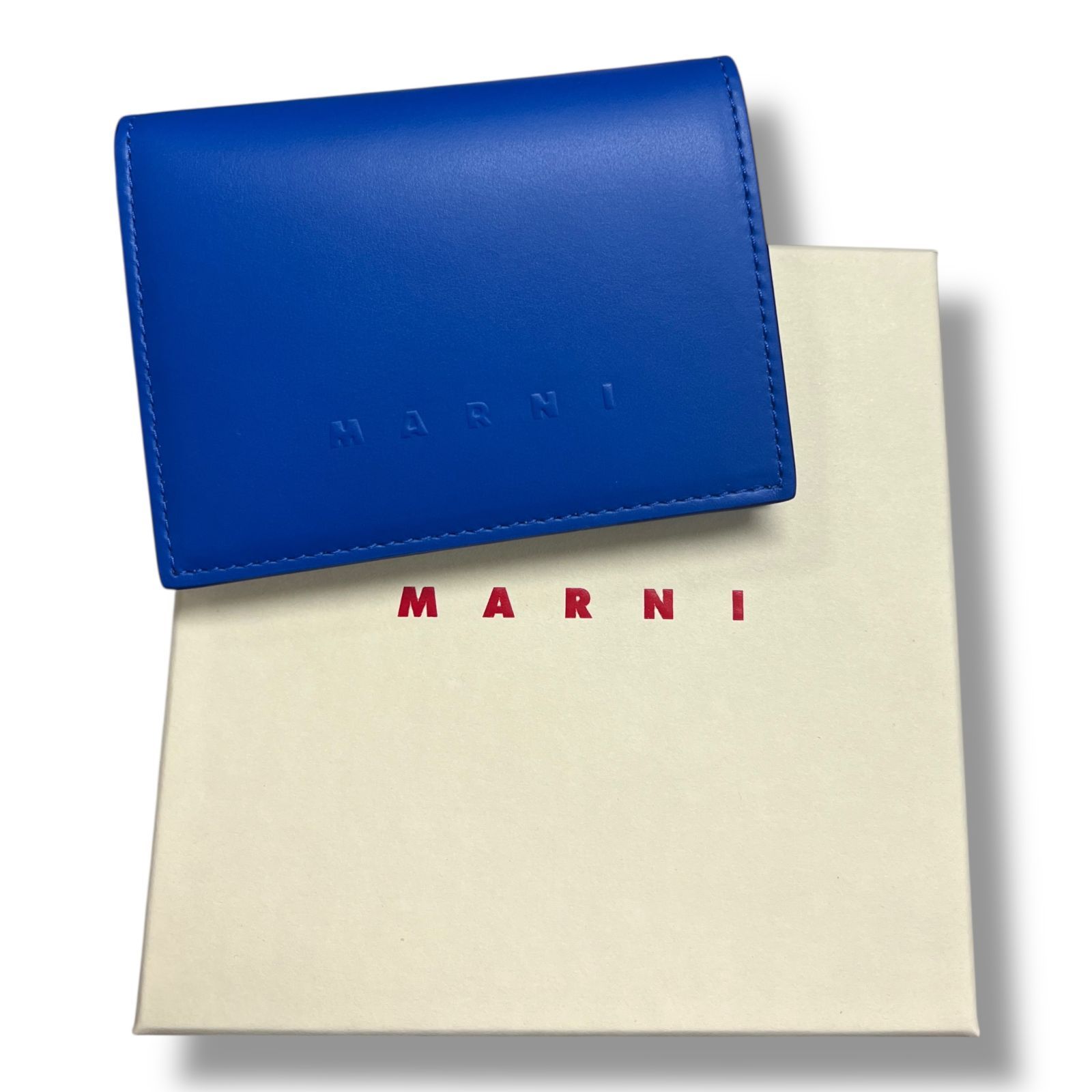 【週末特価】【箱付き未使用】MARNI★財布★国内正規品★ベージュ×ブラック MARNI マルニ 長財布 フラップデザイン バイカラー レザー 黒