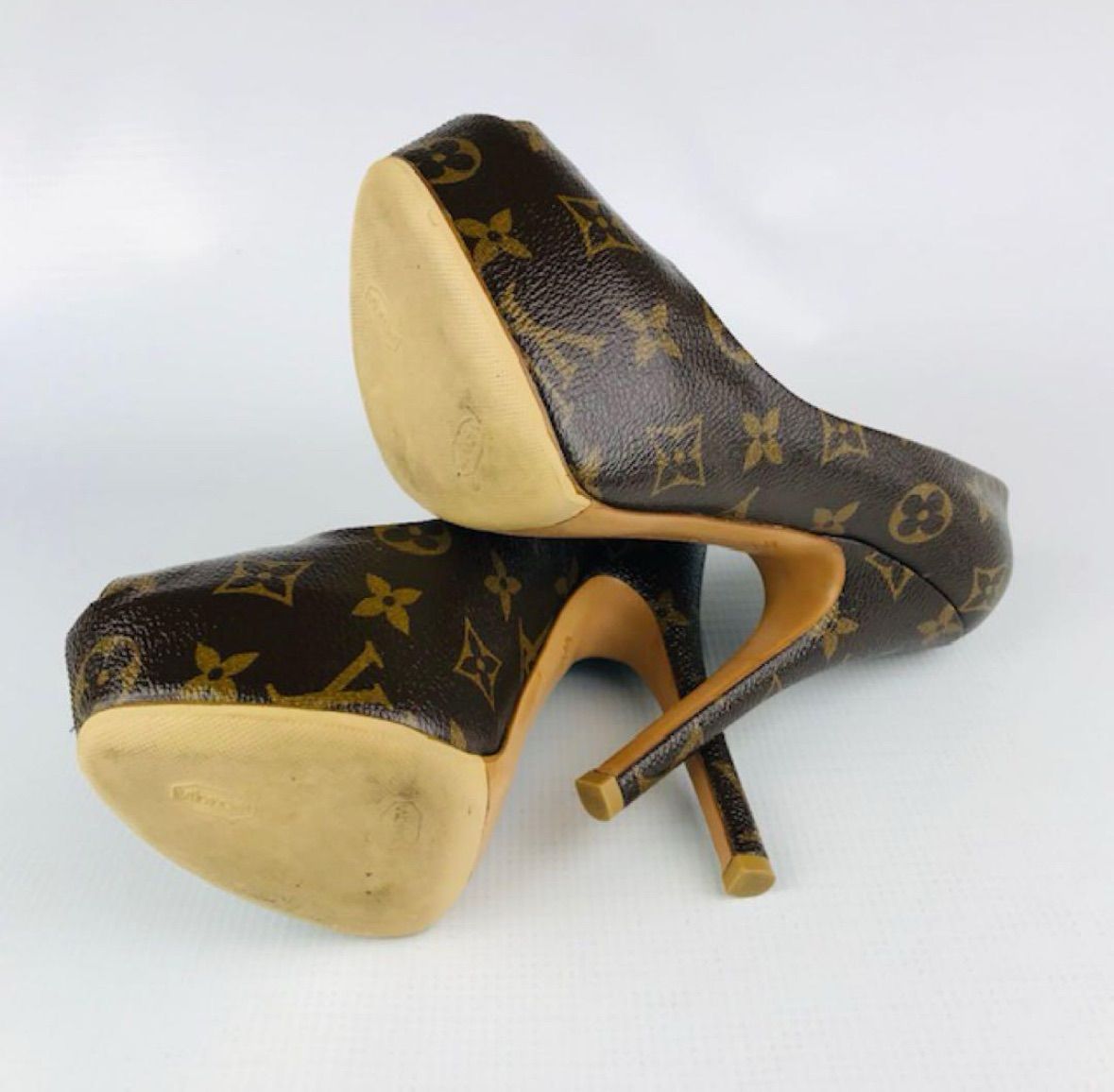 美品☆LOUIS VUITTON・ルイヴィトン レディース レザー モノグラム総柄