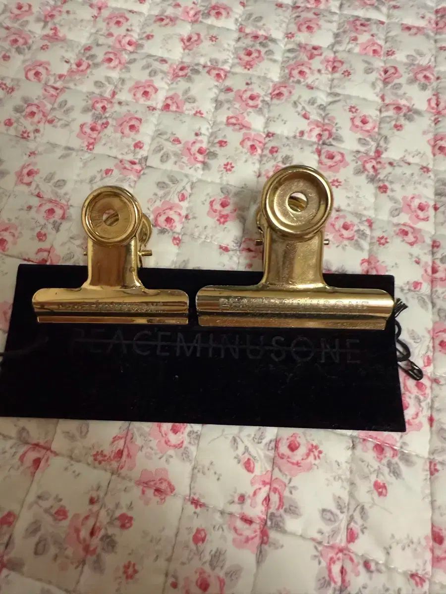 PEACEMINUSONE ピースマイナスワン クリップ ゴールド 2 犬 セット
