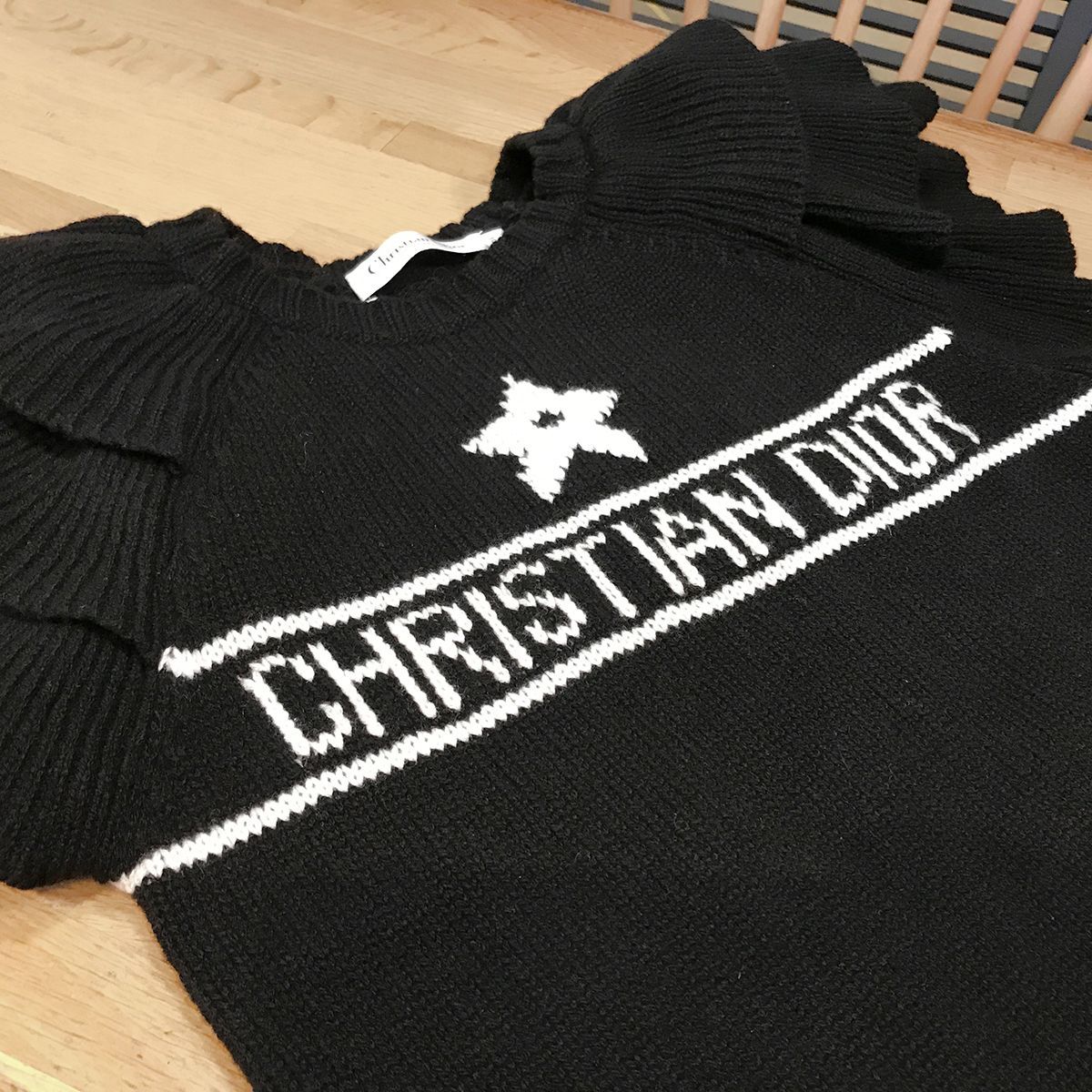 Christian Dior - 超美品 ディオール クロップド丈 フリル 半袖ニット セーター 34 XS 黒 超美品 ディオール クロップド丈 フリル 半袖ニット セーター 34