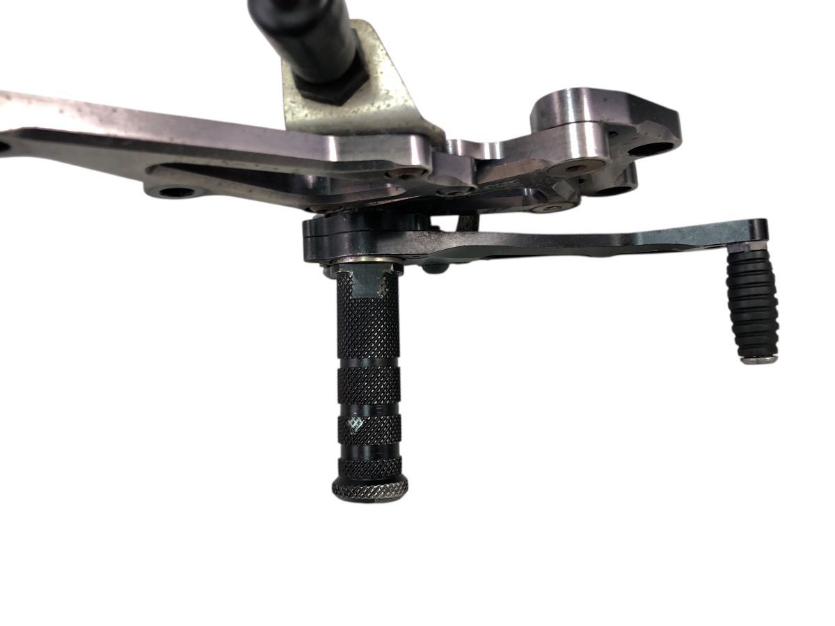 ARATA バックステップ