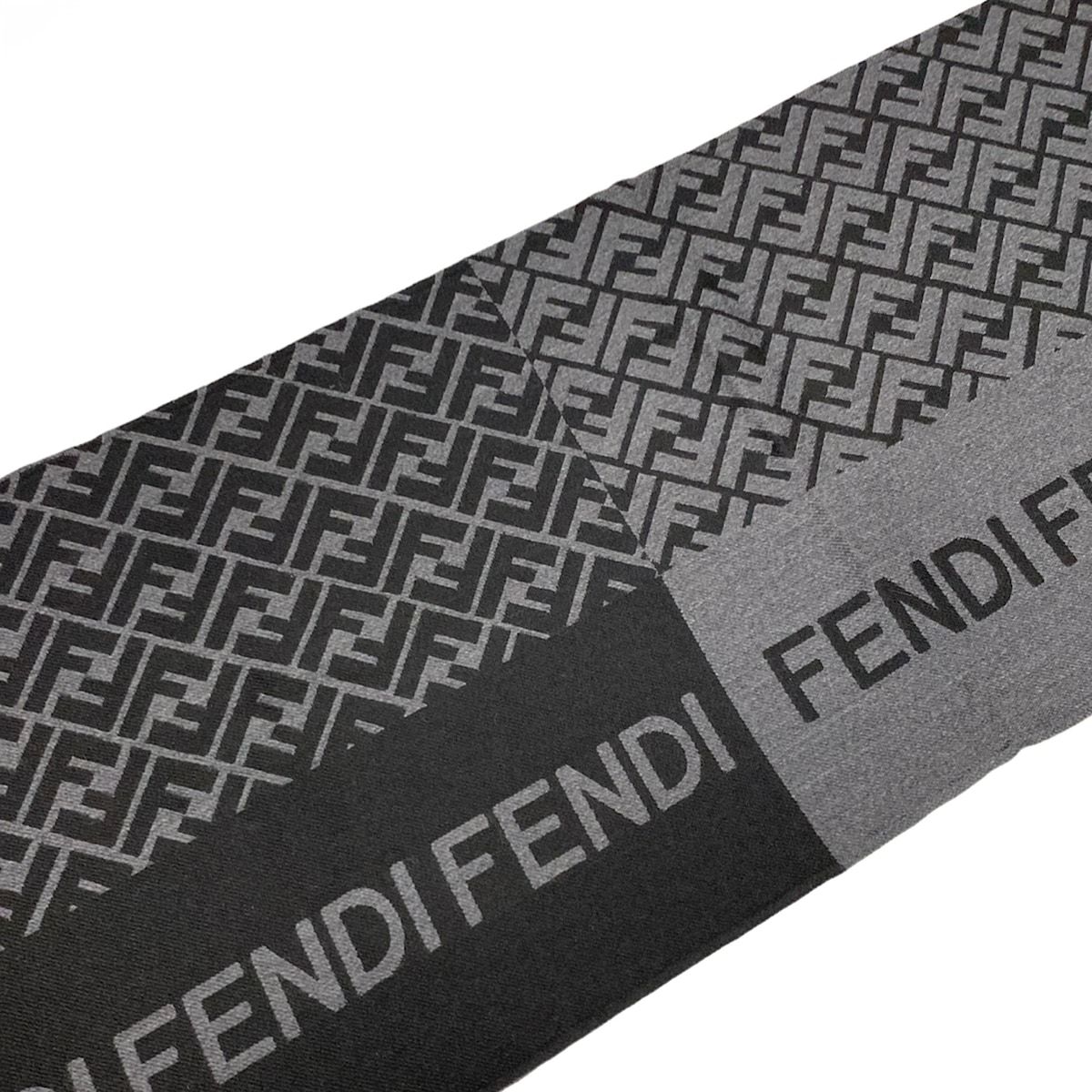 ☆ FENDI フェンディ ズッカ 黒 ショール マフラー 美品 ☆ FENDI