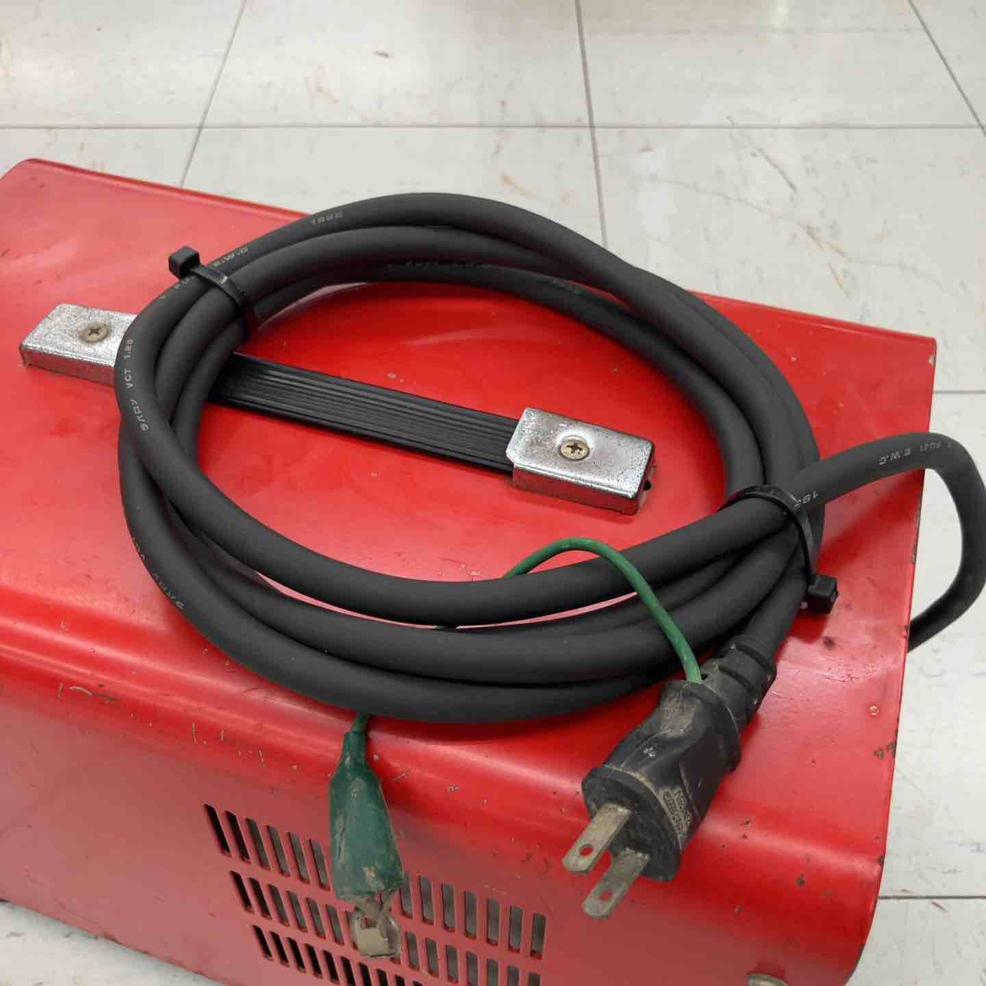 中古品】 コンセック/ハッケン バキュームポンプ・VPM-50V 中古品】 コンセック/ハッケン バキュームポンプ・VPM-50V