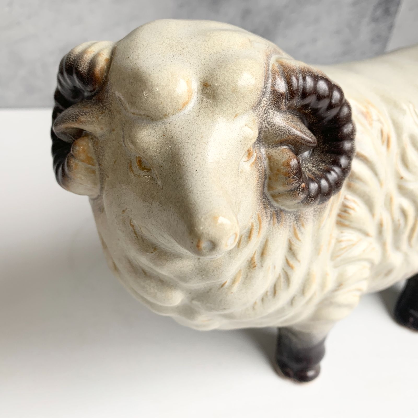 羊 干支置物 ヒツジ ひつじ 十二支 インテリア 焼物 - メルカリ