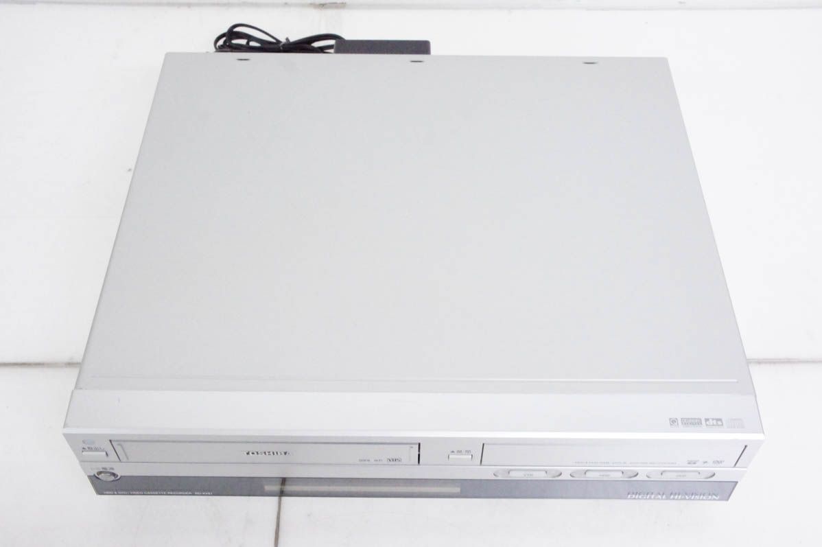 中古】東芝 VTR一体型HDD＆DVDレコーダー 3in1 RD-XV81 HDD250GB