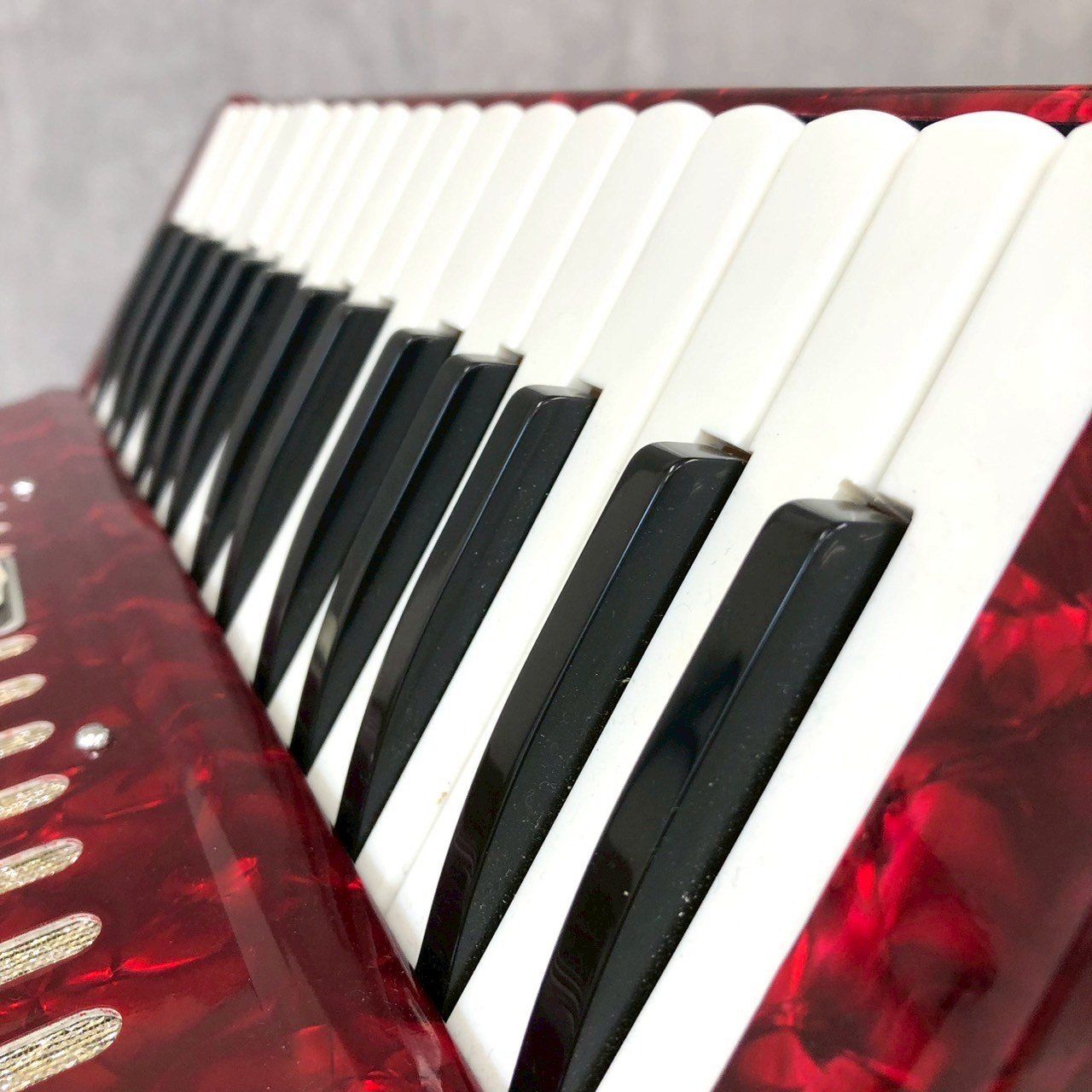 アコーディオン