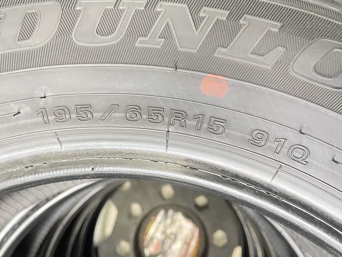 中古スタッドレスタイヤ 　195/65R15 4本　ダンロップWM02 DUNLOP 中古タイヤ スタッドレスタイヤ 4本セット 195/65R15