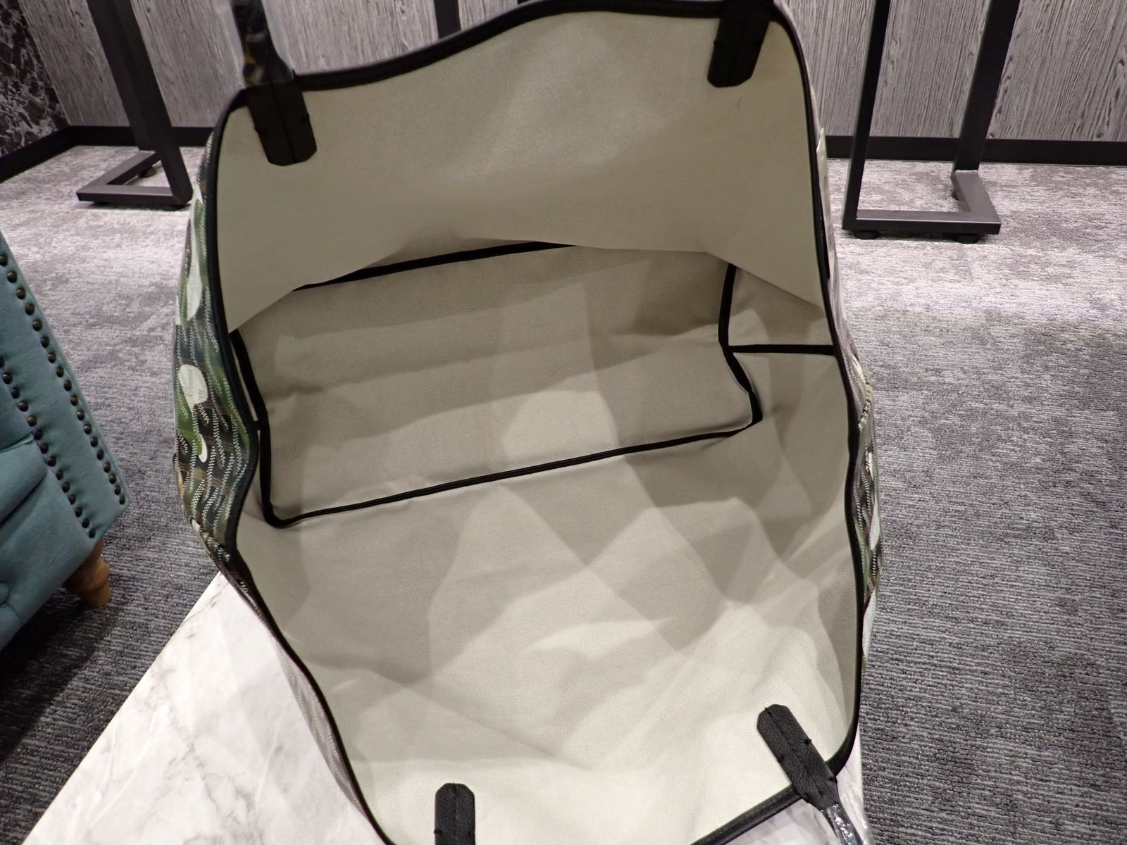 限定品！新品GOYARDゴヤール サンルイ レターズカモフラージュGM