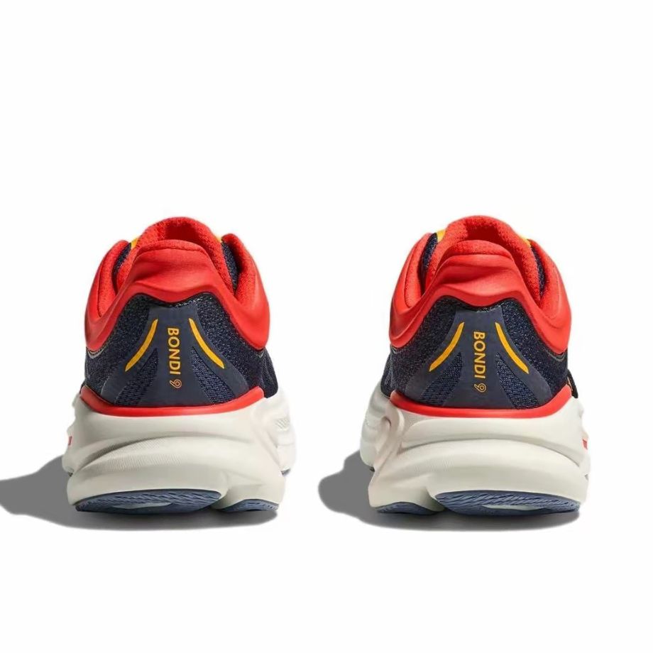 【新品未使用】ホカオネオネ　ランニングシューズ Hoka One Oneのランニングシューズの耐久性について（後編