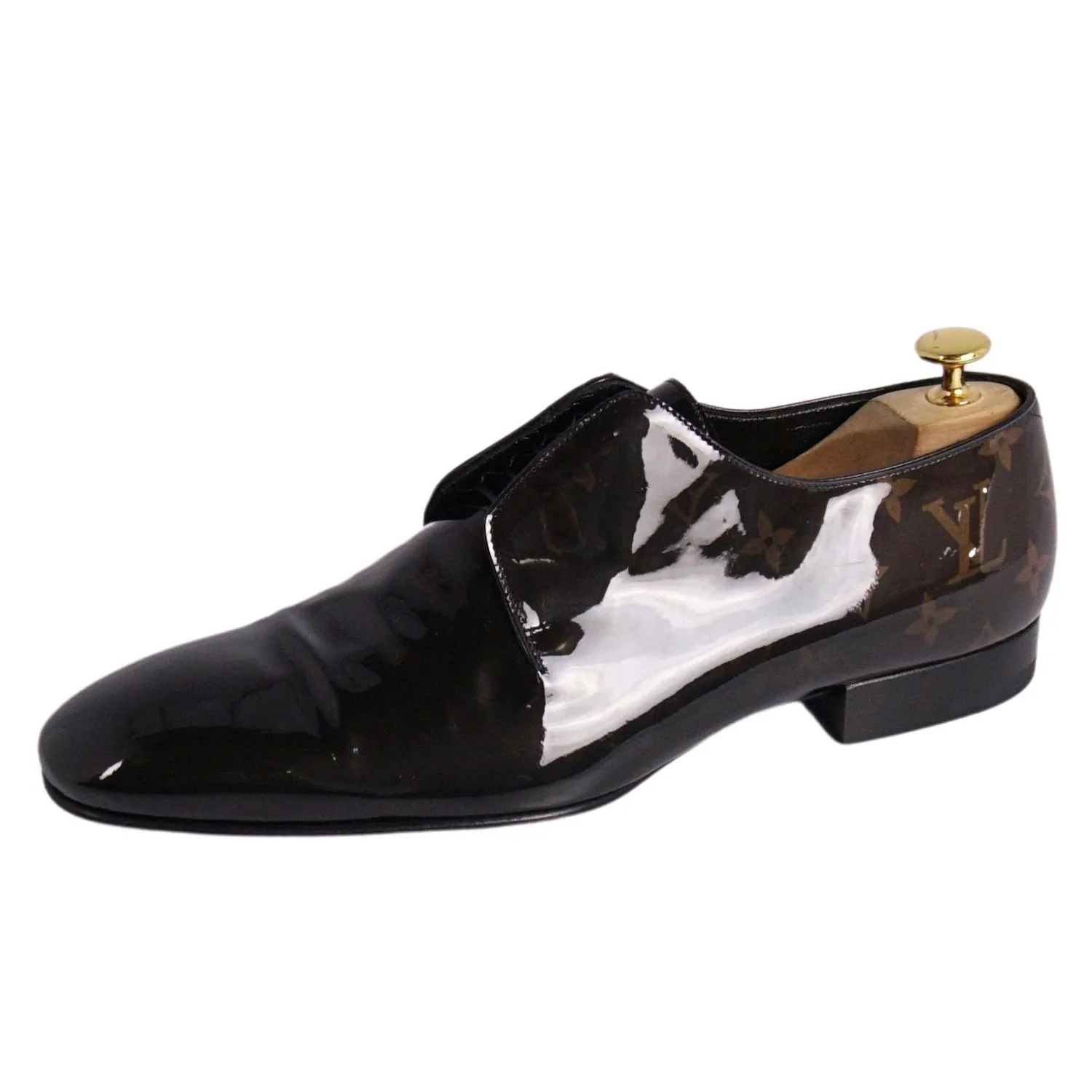 希少　LUI VUITTON エナメル　革靴 希少 LUI VUITTON エナメル 革靴 V118600798 新品 通販